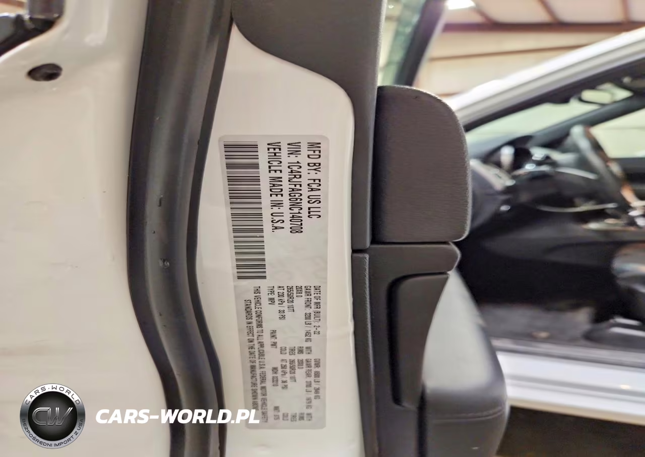 2022 Jeep Grand Cherokee Laredo E VIN:1C4RJFAG6NC140708 - 13