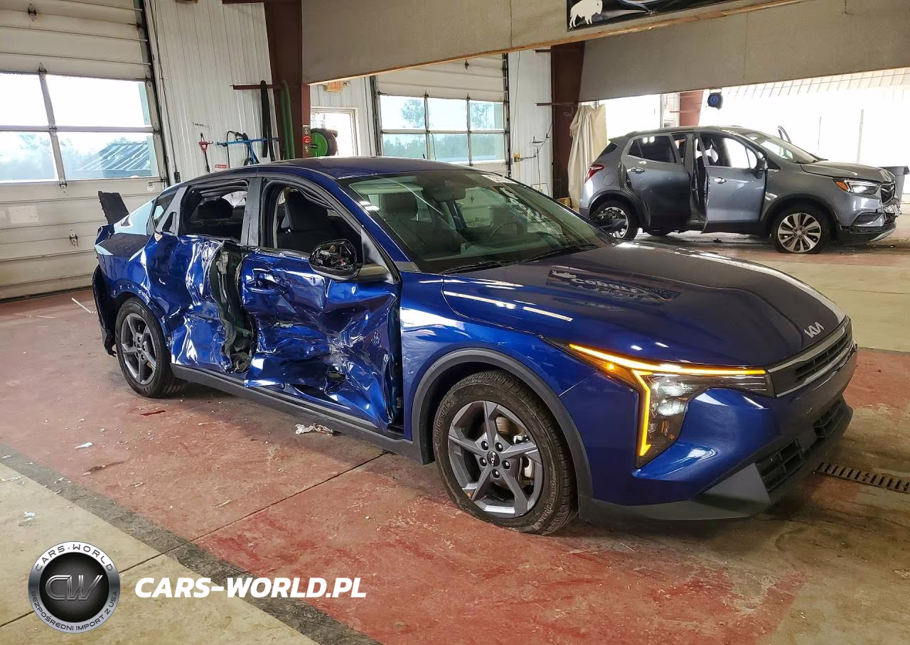 2026 Kia K4 Lxs VIN:3KPFT4DE6TE284924 - 4