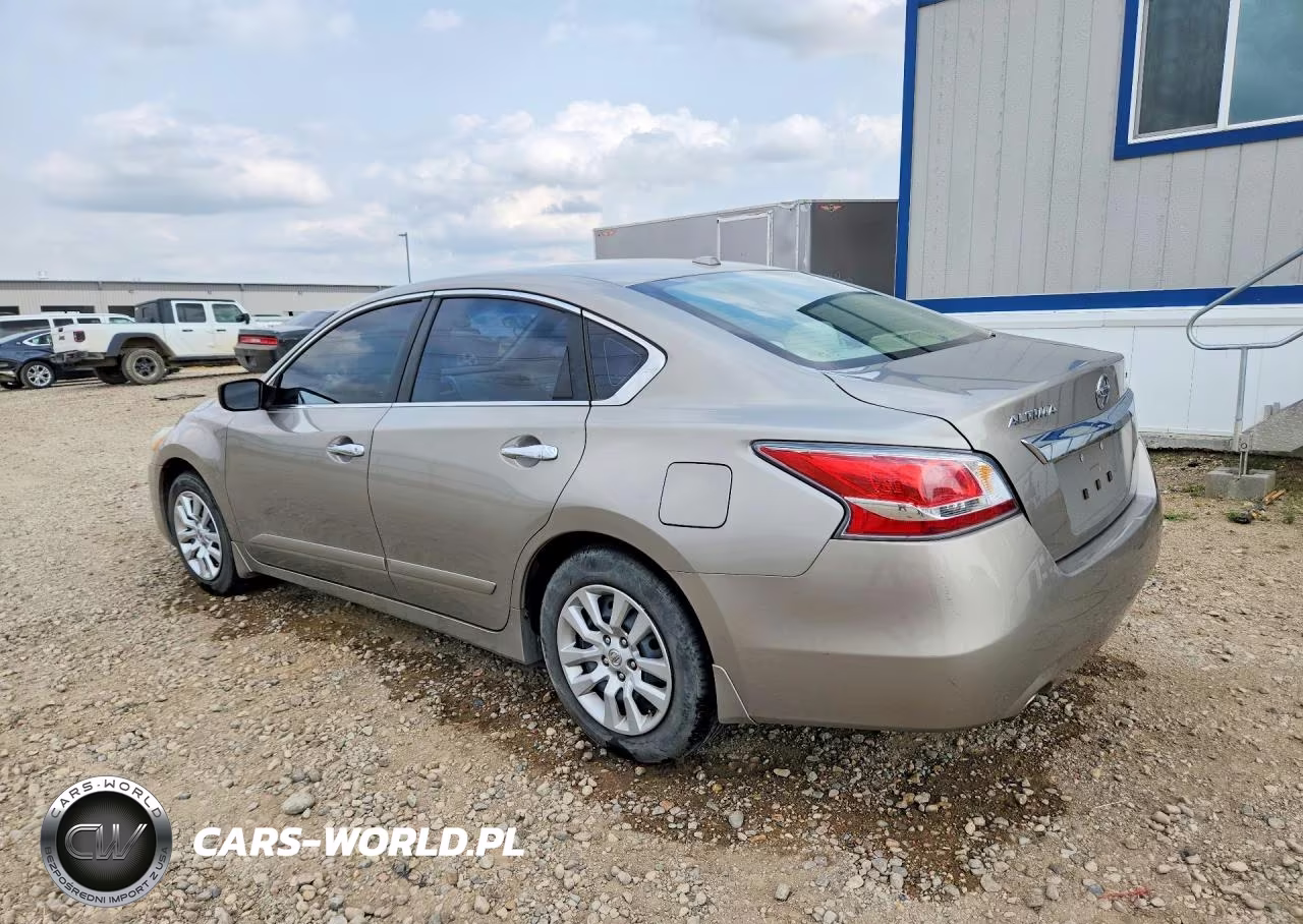 2015 Nissan Altima 2.5 S VIN:1N4AL3APXFC186779 - 2