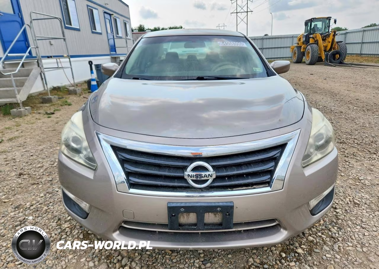 2015 Nissan Altima 2.5 S VIN:1N4AL3APXFC186779 - 5