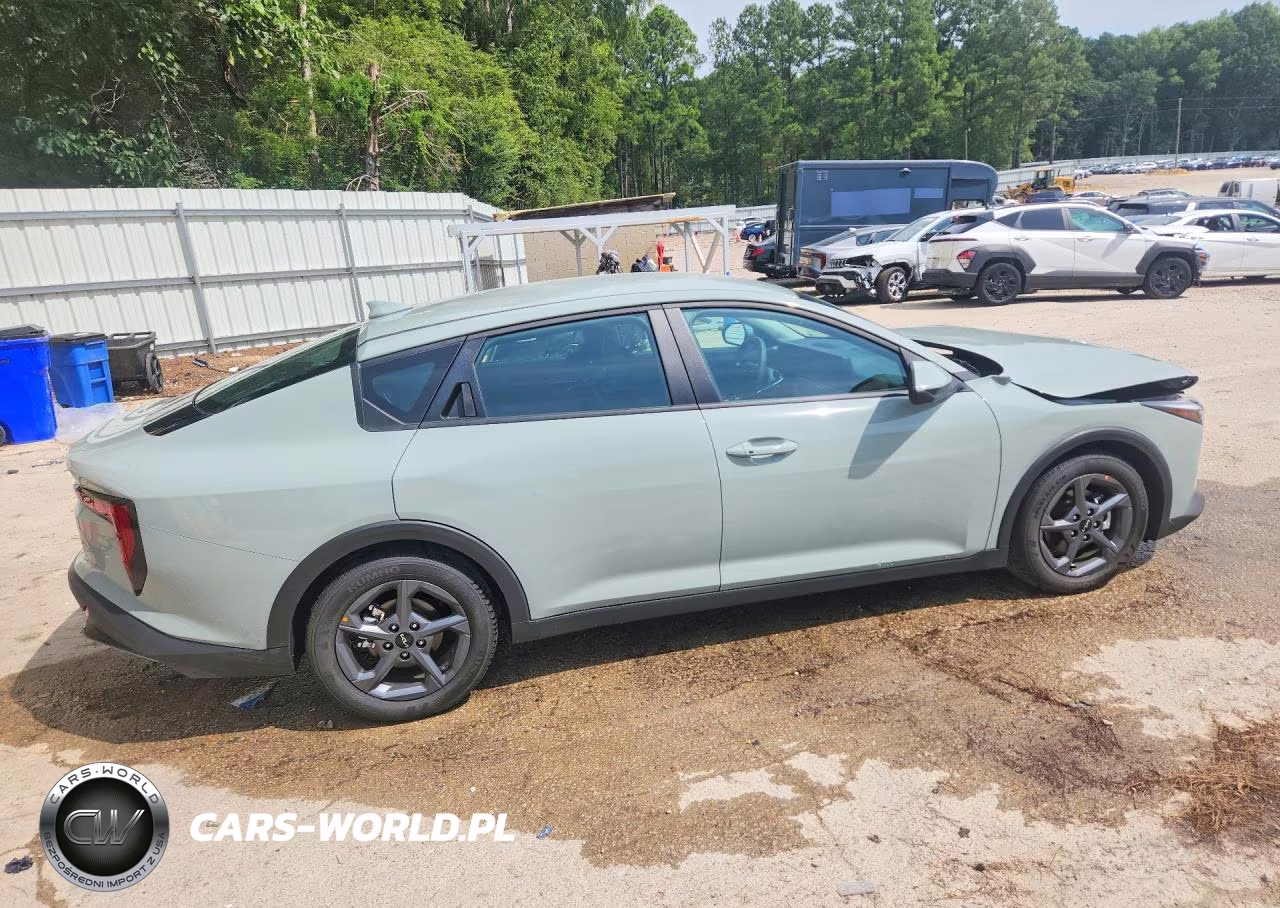 2026 Kia K4 Lxs VIN:3KPFT4DE7TE329594 - 3