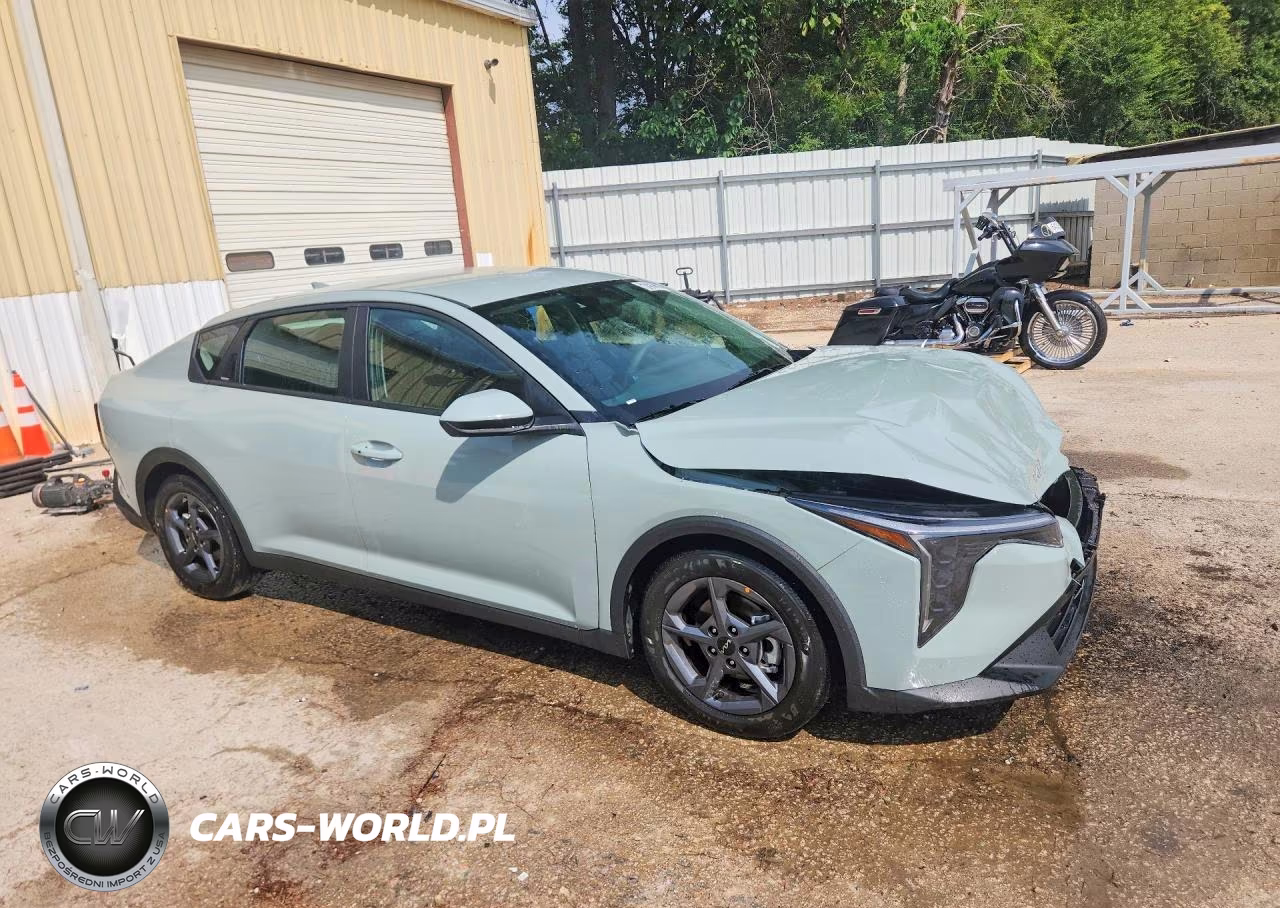 2026 Kia K4 Lxs VIN:3KPFT4DE7TE329594 - 4