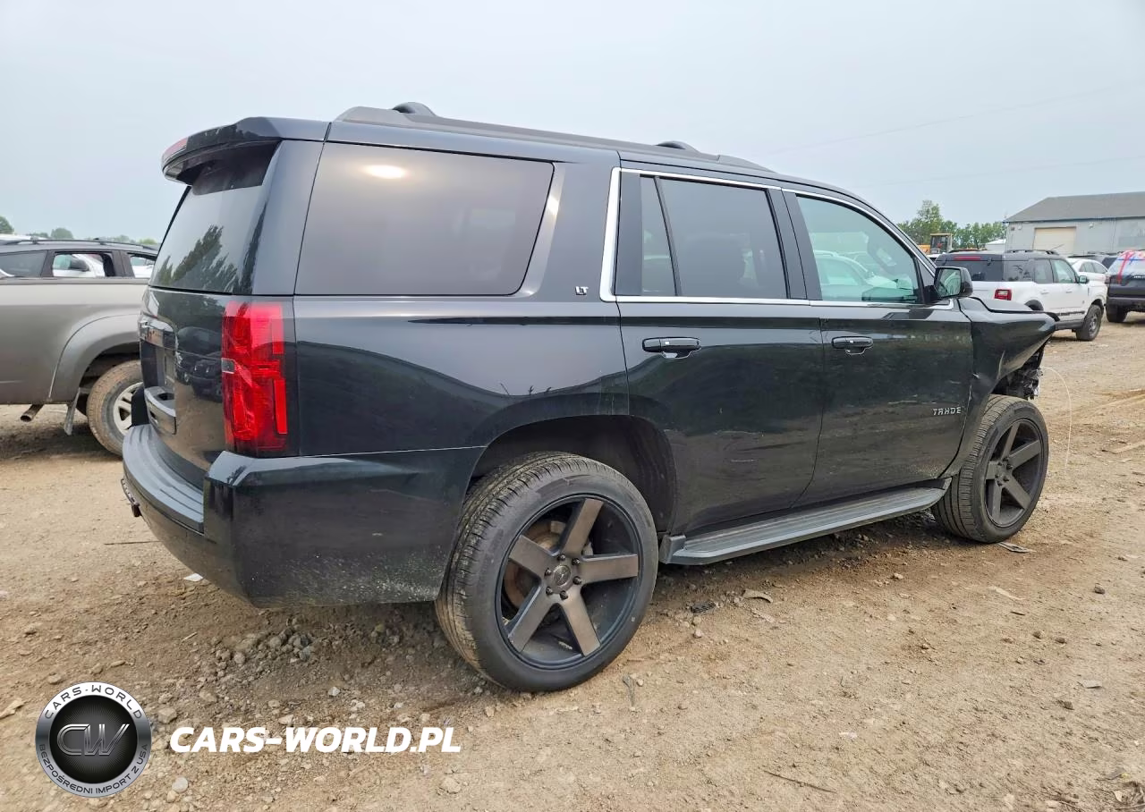 2018 Chevrolet Tahoe K1500 Lt VIN:1GNSKBKCXJR142608 - 3