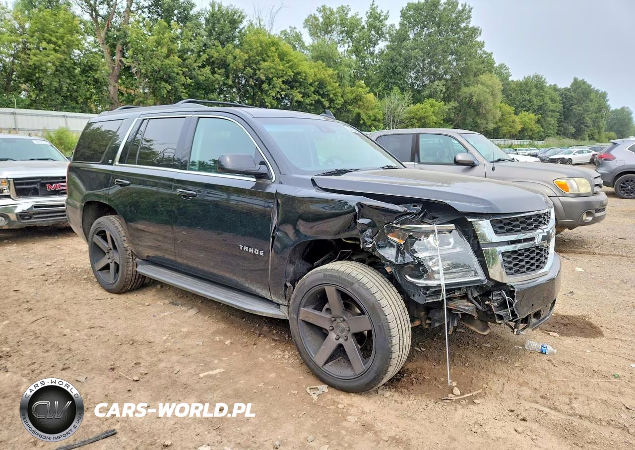 2018 Chevrolet Tahoe K1500 Lt VIN:1GNSKBKCXJR142608 - 4