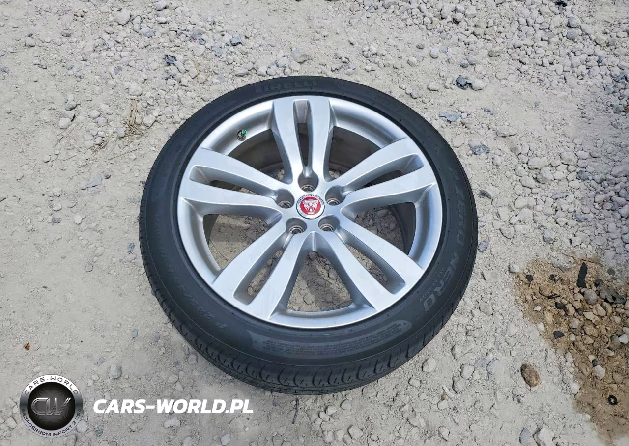 2019 Jaguar Xj R - Sport VIN:SAJWA1C7XK8W19636 - 12
