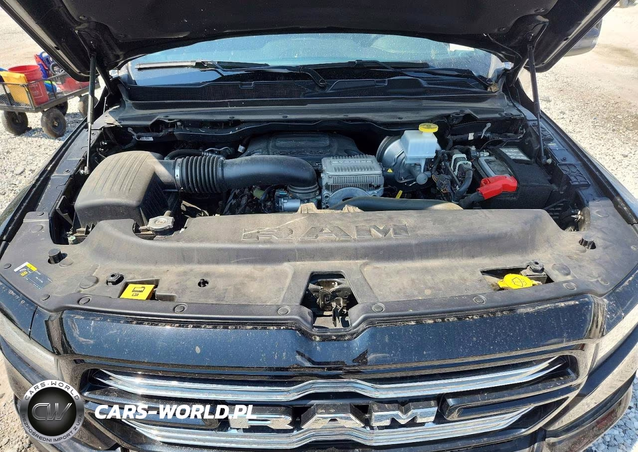 2023 Ram 1500 Laramie VIN:1C6RREJT9PN654535 - 11