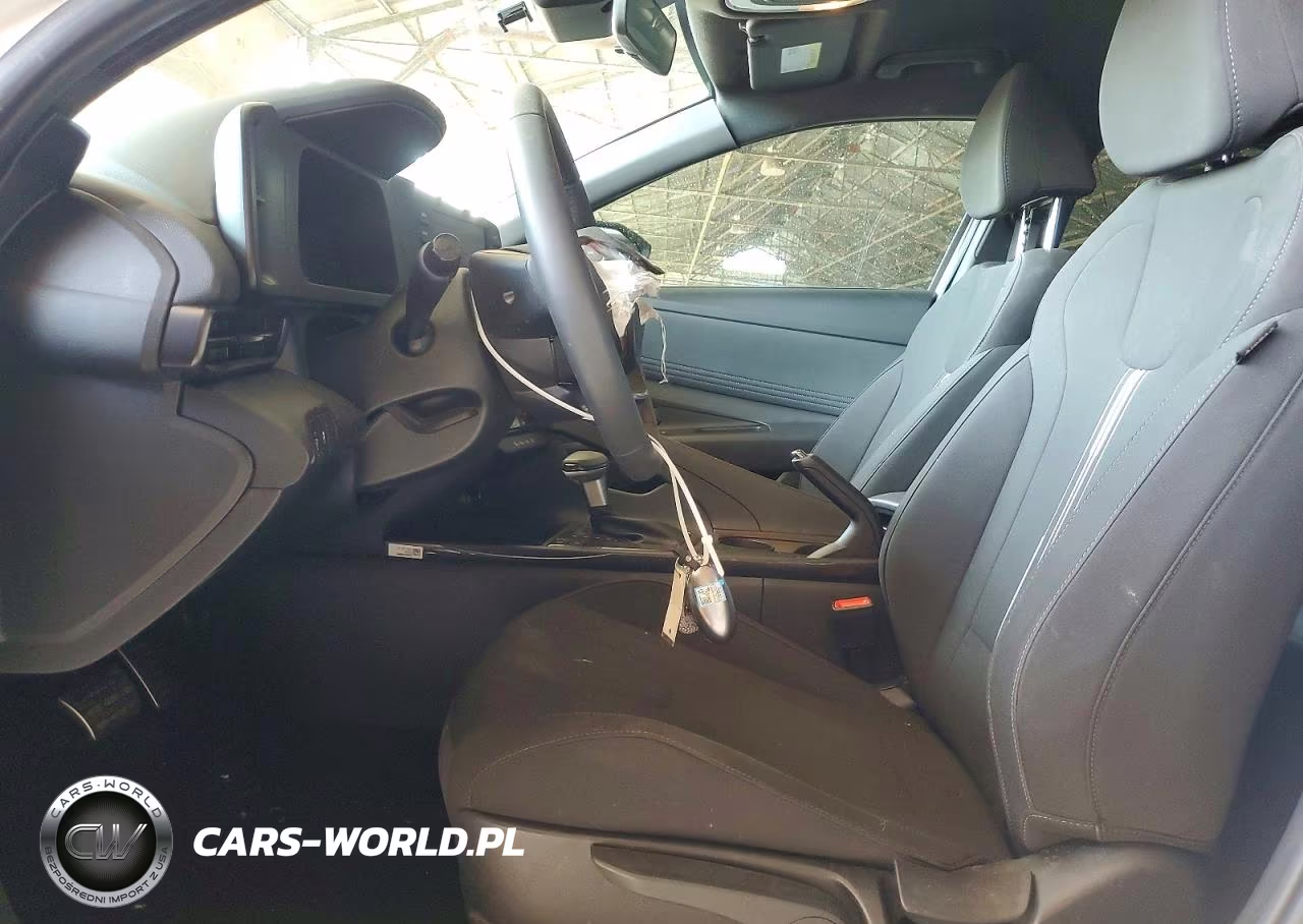 2025 Hyundai Elantra Sel Sport VIN:KMHLM4DG0SU012866 - 7