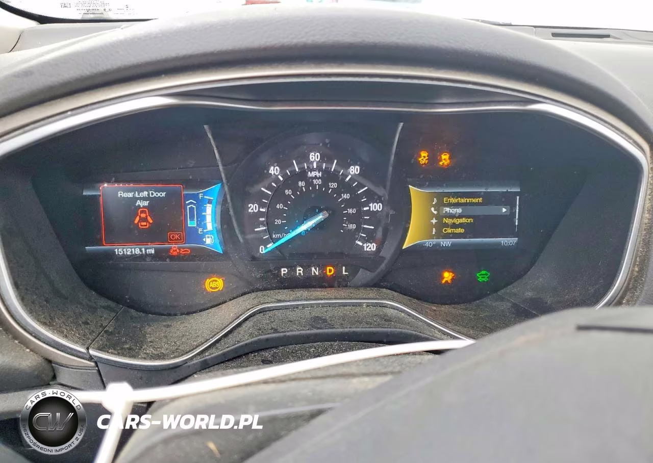 2014 Ford Fusion Se Hybrid VIN:3FA6P0LUXER335302 - 9