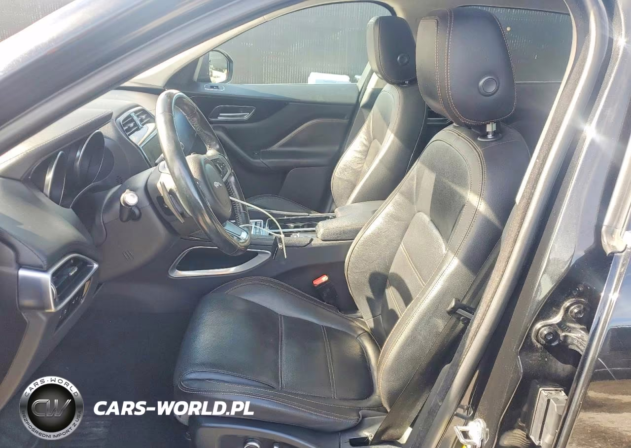 2019 Jaguar F-Pace Prestige VIN:SADCK2GX9KA356938 - 7