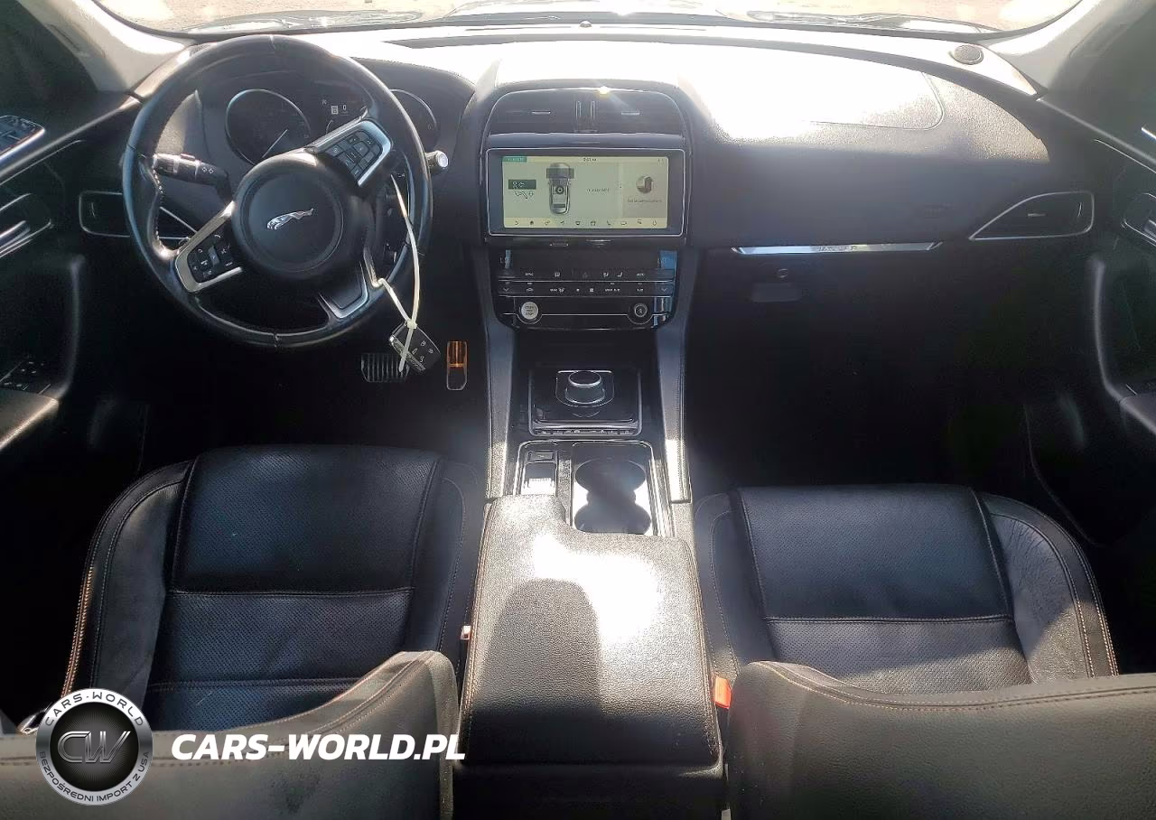 2019 Jaguar F-Pace Prestige VIN:SADCK2GX9KA356938 - 8