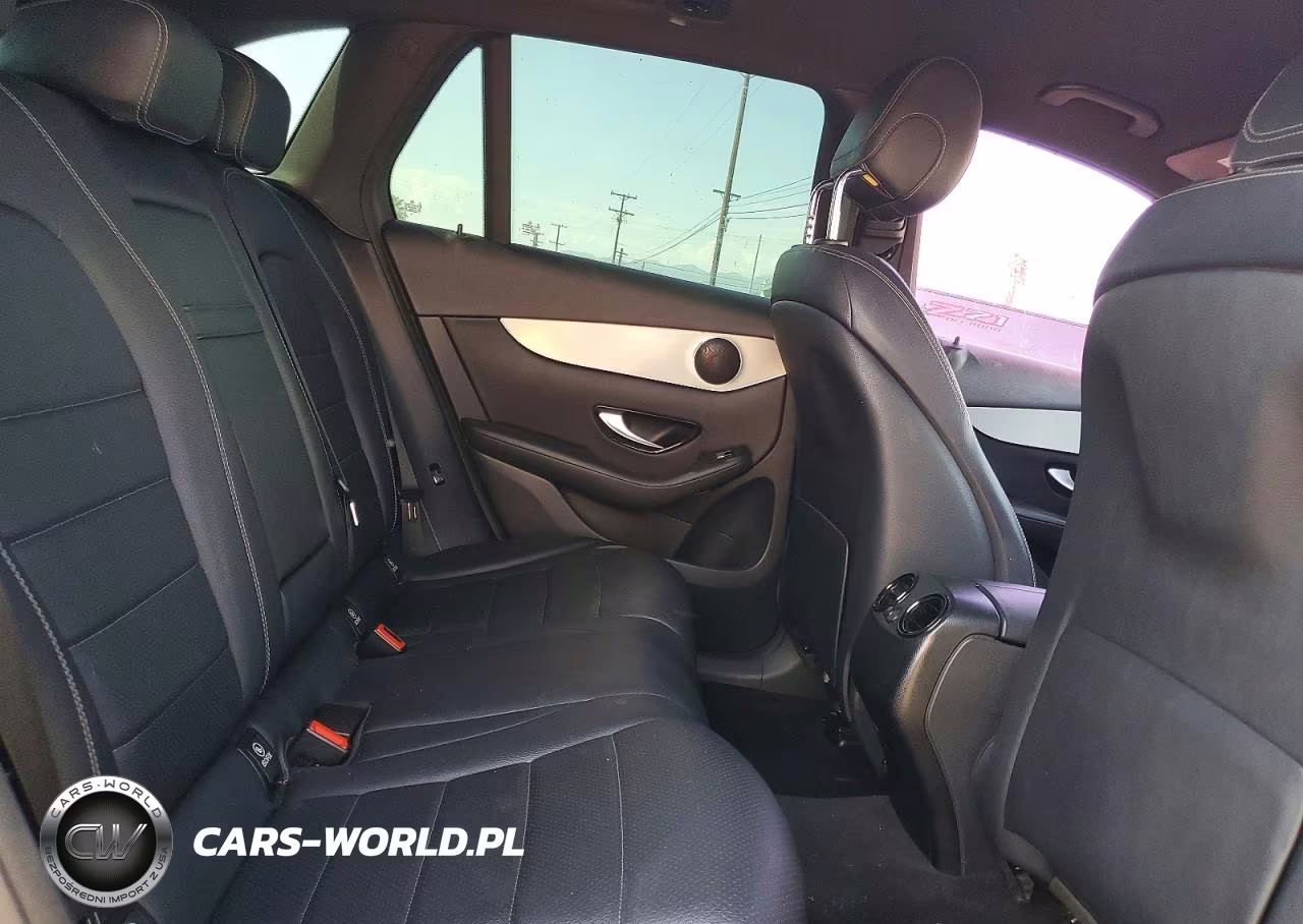 2017 Mercedes-Benz Glc 300 VIN:WDC0G4JB2HF165666 - 11