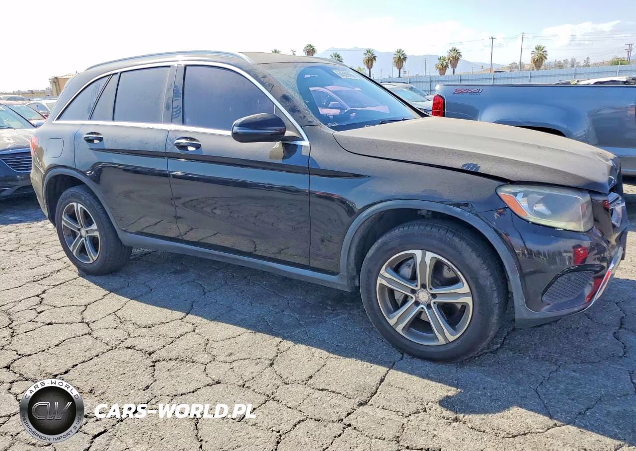 2017 Mercedes-Benz Glc 300 VIN:WDC0G4JB2HF165666 - 4