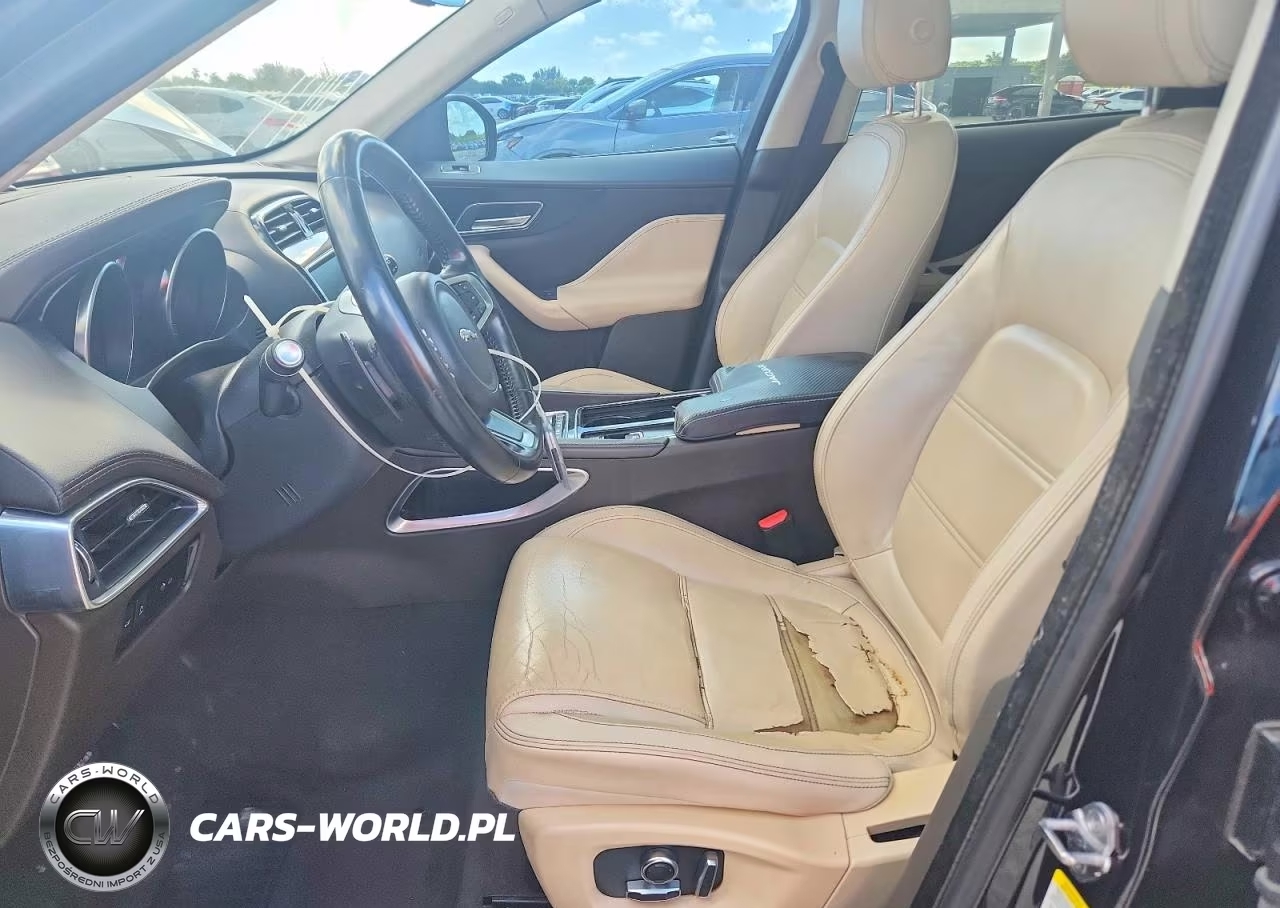 2020 Jaguar F-Pace Prestige VIN:SADCK2GXXLA636367 - 7