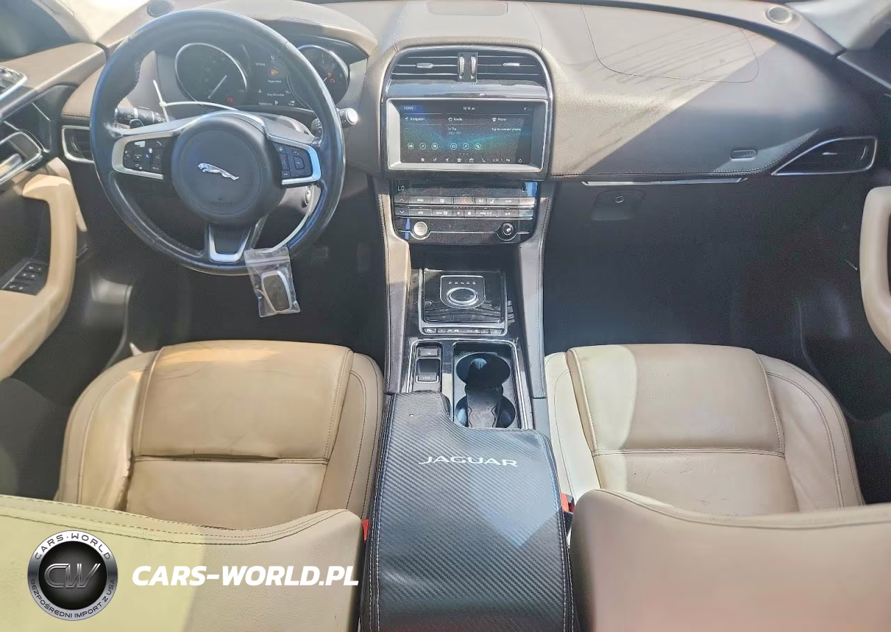 2020 Jaguar F-Pace Prestige VIN:SADCK2GXXLA636367 - 8