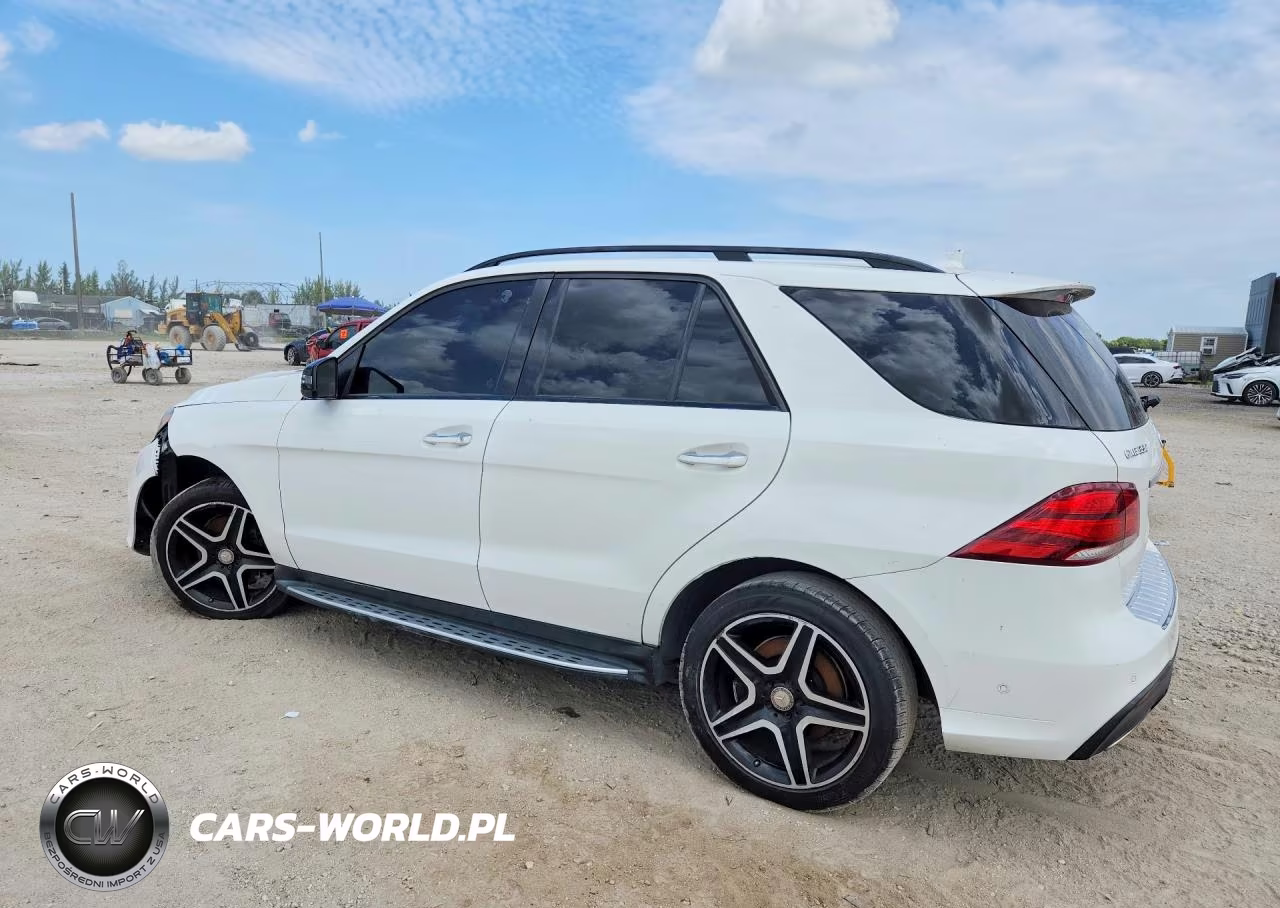2017 Mercedes-Benz Gle 350 VIN:4JGDA5JB0HA815201 - 2