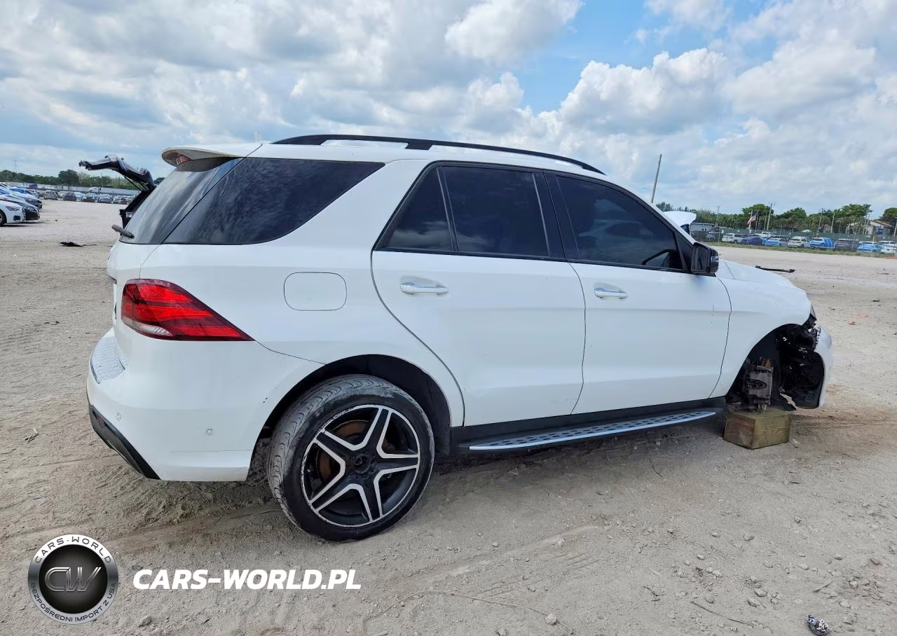 2017 Mercedes-Benz Gle 350 VIN:4JGDA5JB0HA815201 - 3
