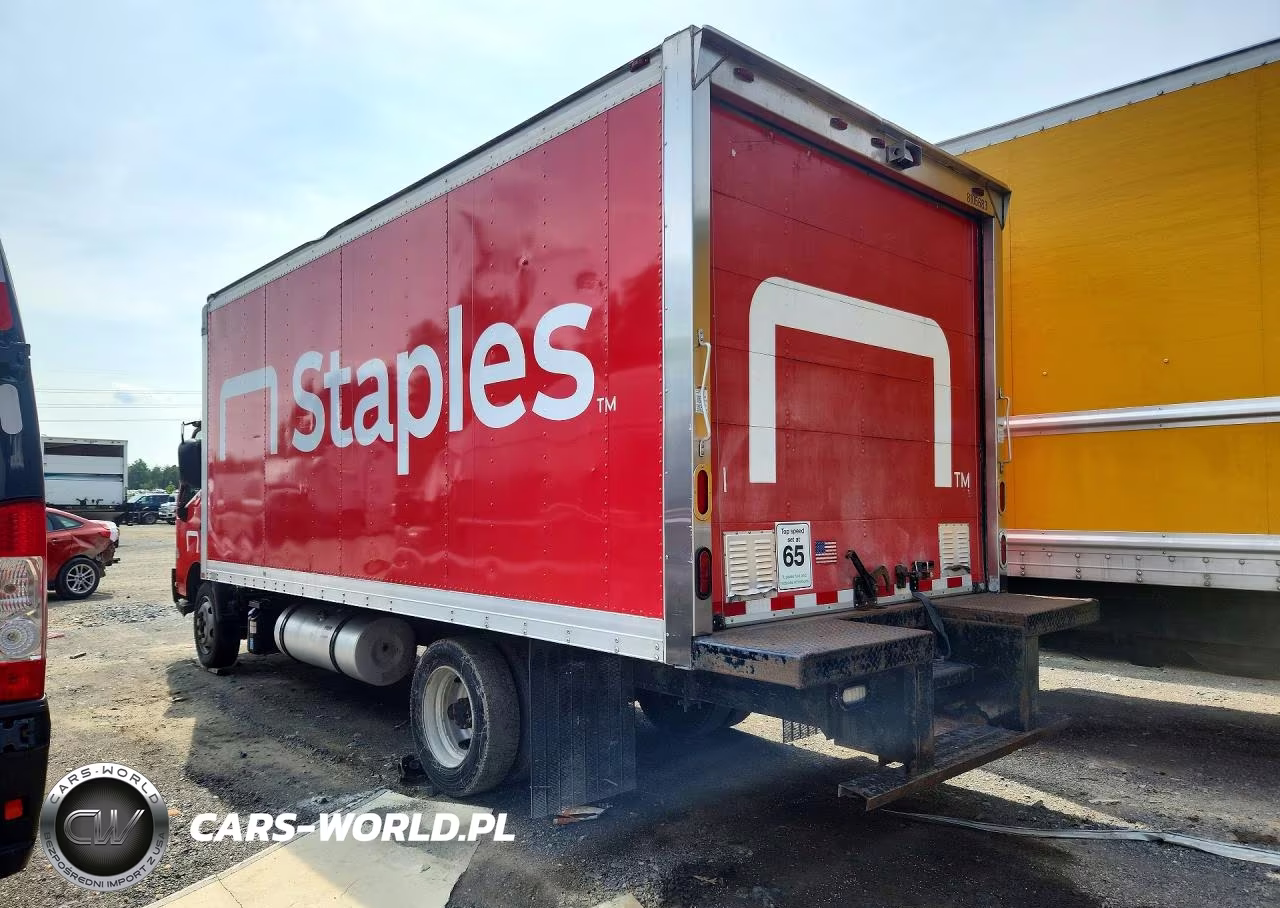 2017 Hino 195 Box Truck VIN:JHHSDM2H2HK005821 - 2