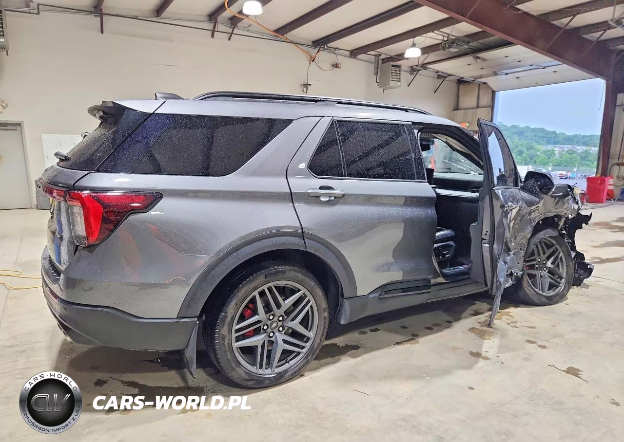 2025 Ford Explorer St VIN:1FMWK8GC5SGA92134 - 3