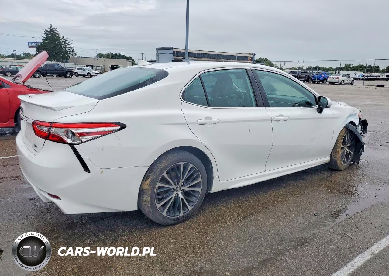 2020 Toyota Camry Se VIN:4T1G11BK2LU003846 - 3