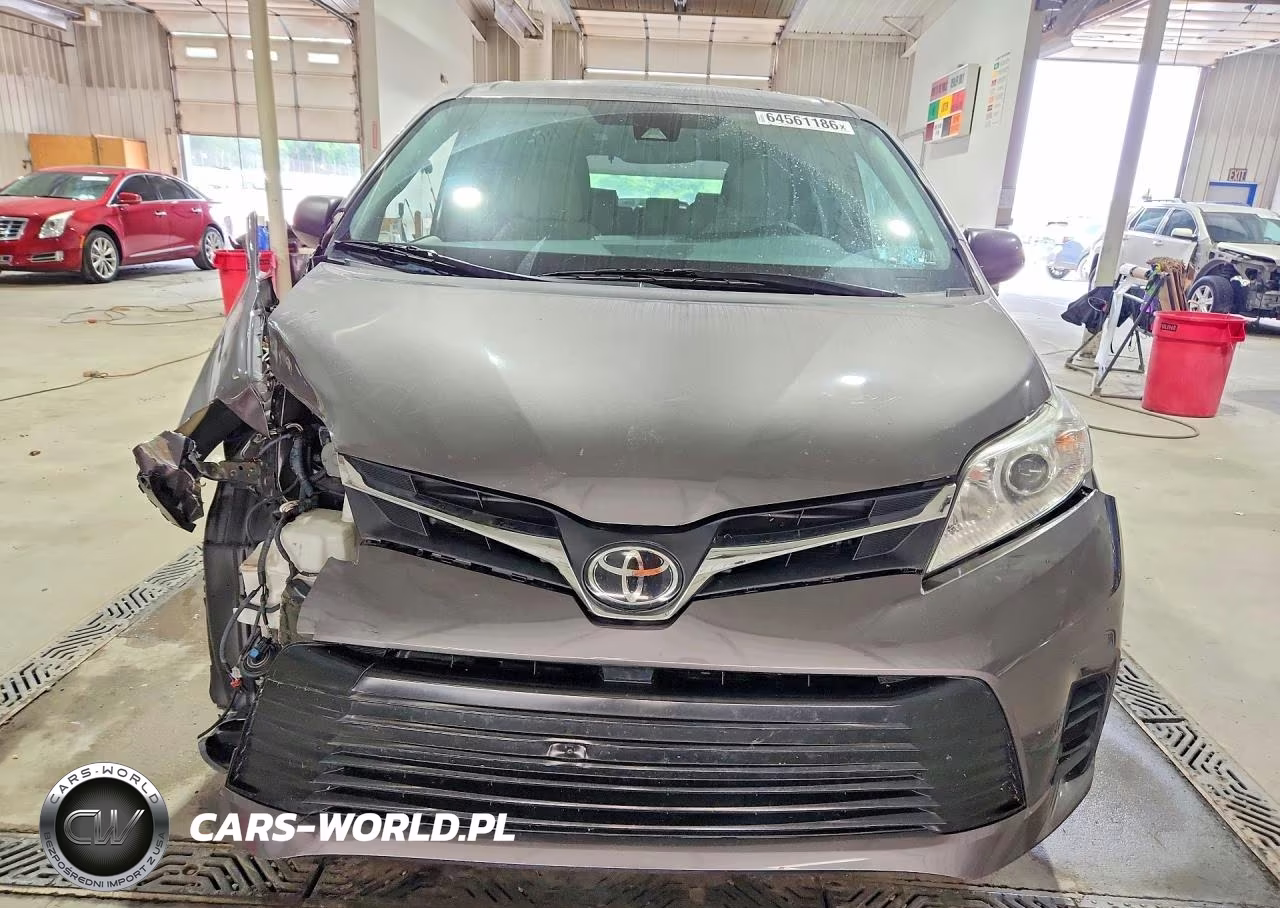 2018 Toyota Sienna Le VIN:5TDKZ3DCXJS928532 - 5