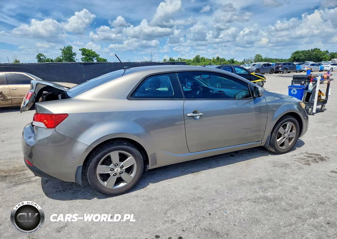 2011 Kia Forte Koup Ex VIN:KNAFU6A28B5370374 - 3