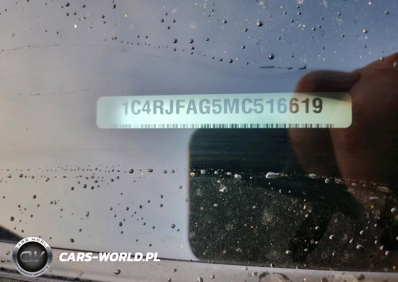 2021 Jeep Grand Cherokee Laredo VIN:1C4RJFAG5MC516619 - 13