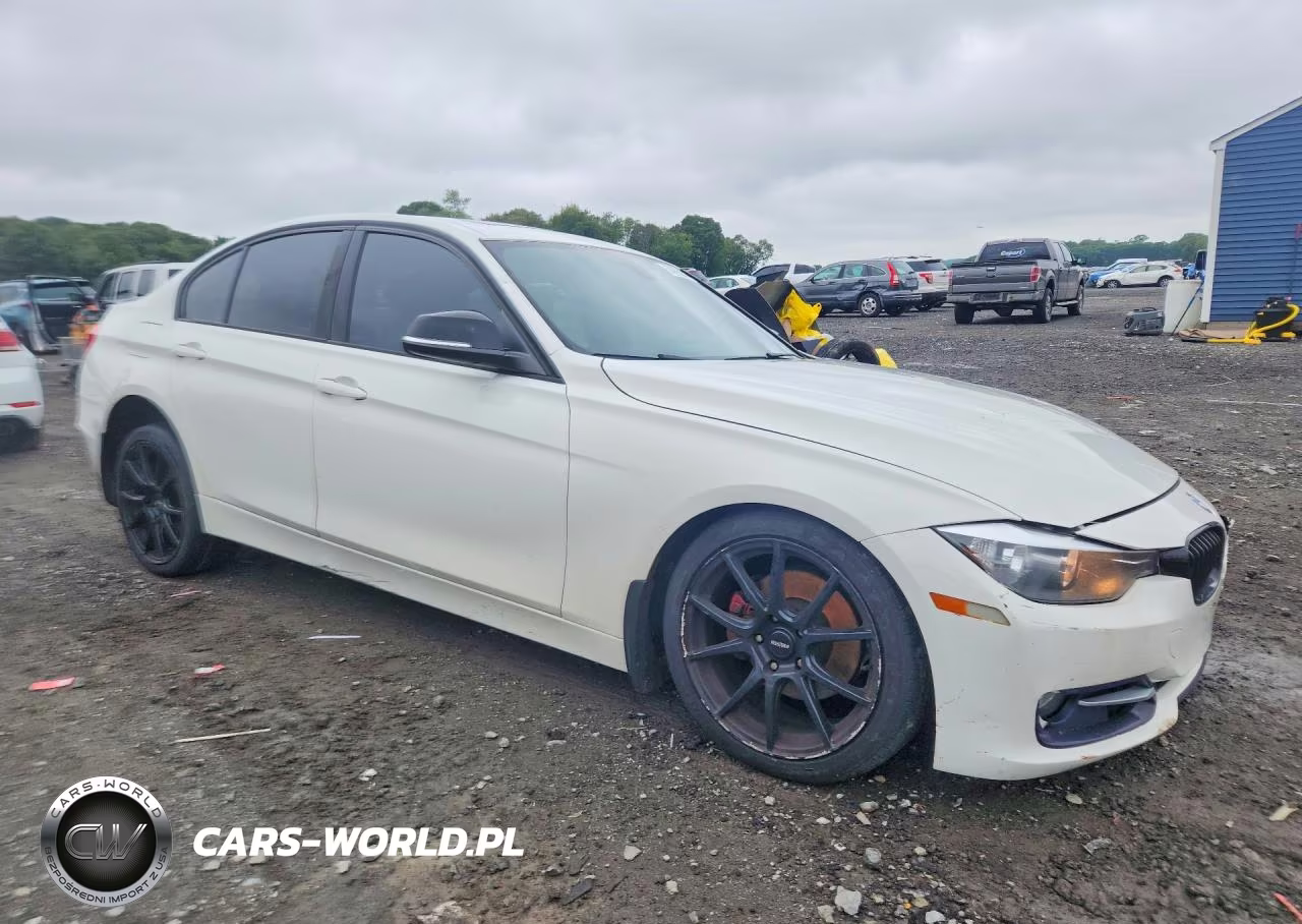 2015 BMW 328 Xi VIN:WBA3B3G56FNR87593 - 4