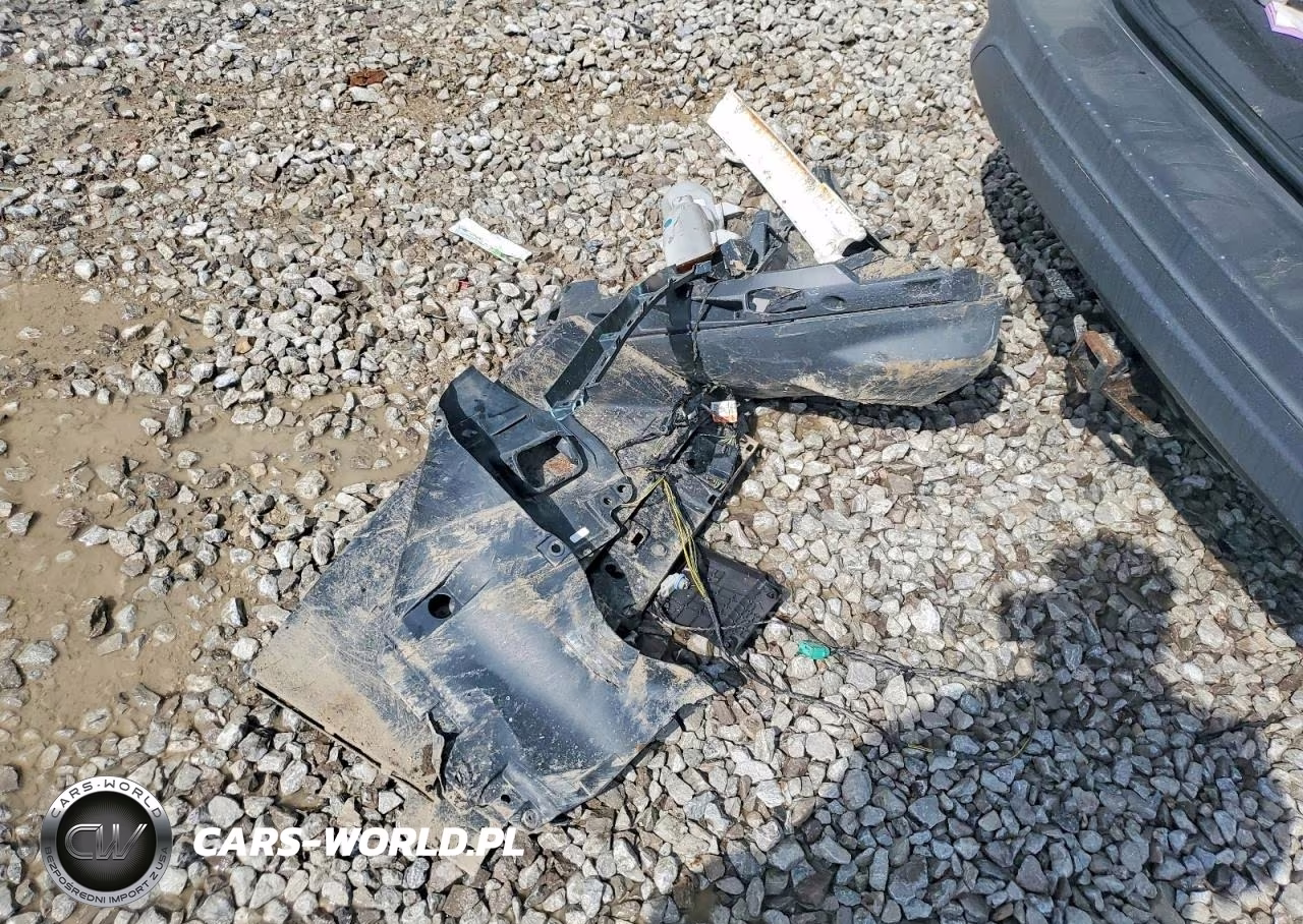2016 Ford Escape S VIN:1FMCU0F73GUA19453 - 13