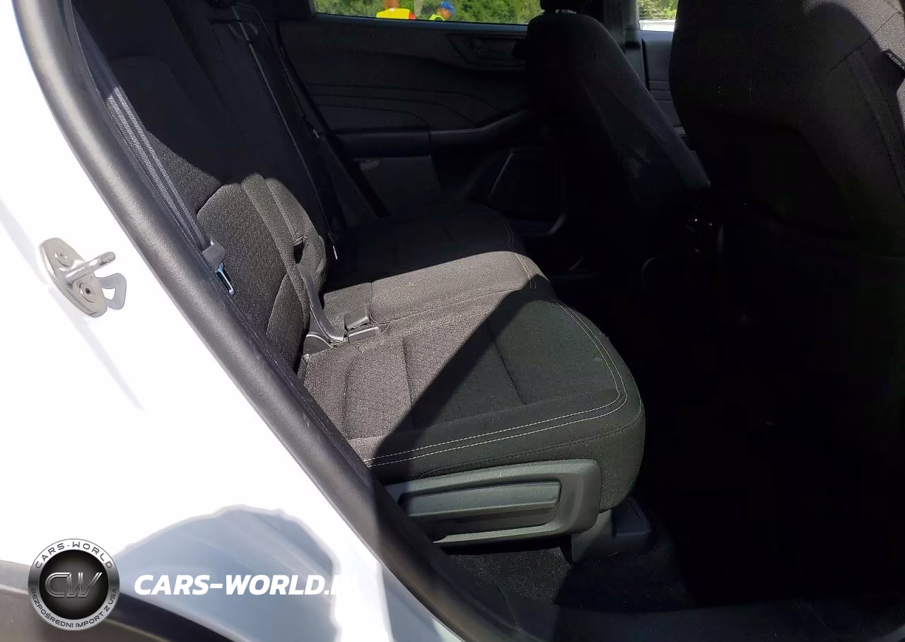 2025 Ford Escape Active VIN:1FMCU9GN8SUB31742 - 11