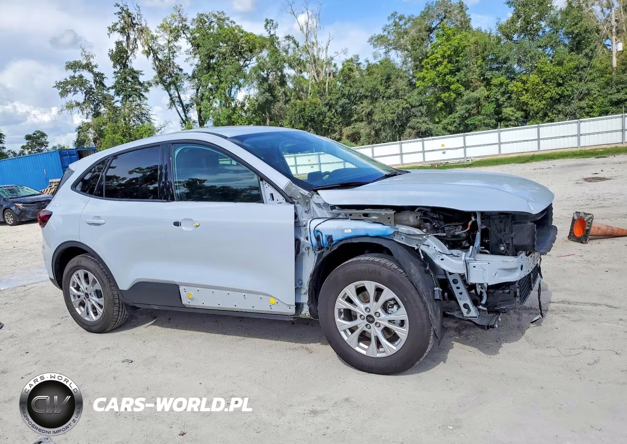 2025 Ford Escape Active VIN:1FMCU9GN8SUB31742 - 4