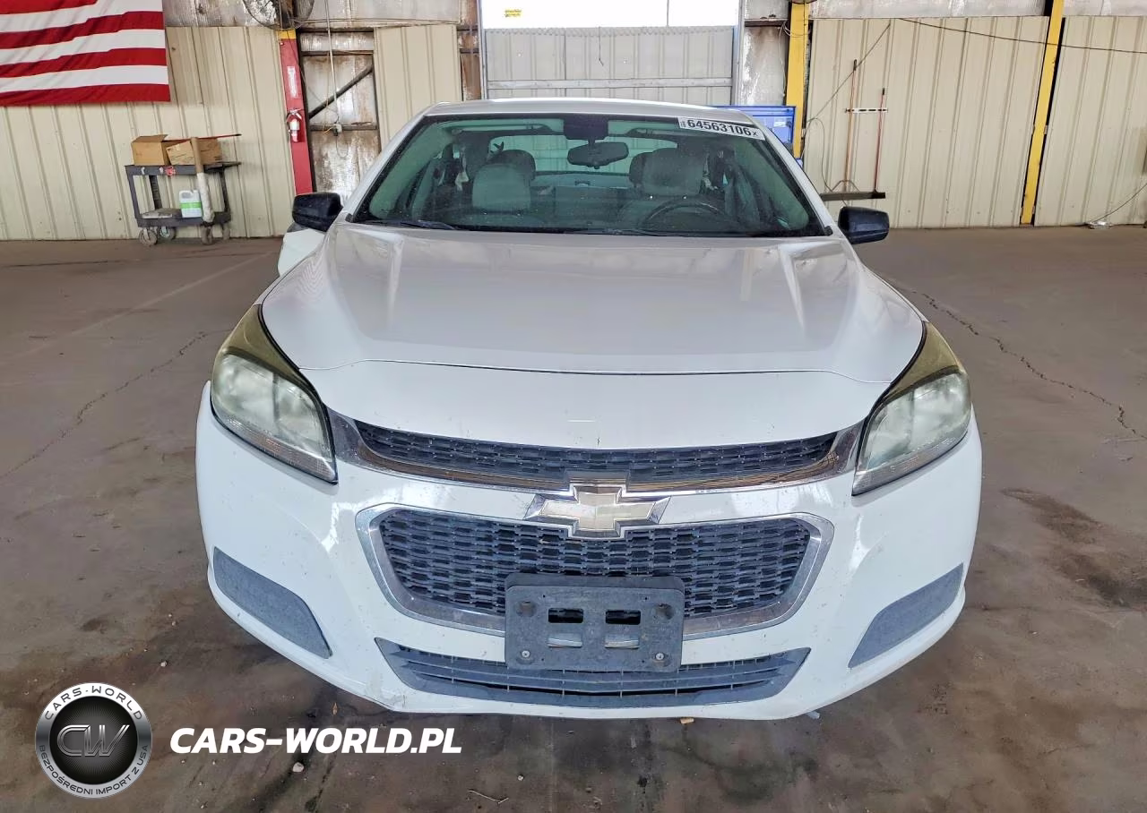 2015 Chevrolet Malibu Ls VIN:1G11B5SLXFF198071 - 5