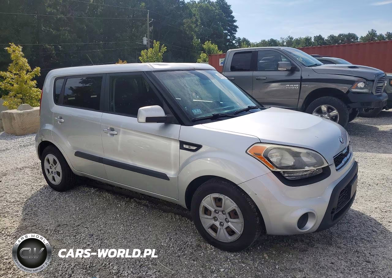 2013 Kia Soul VIN:KNDJT2A5XD7754778 - 4