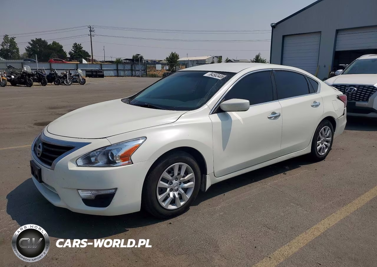 2015 Nissan Altima 2.5 S – zdjęcie 1 z 12