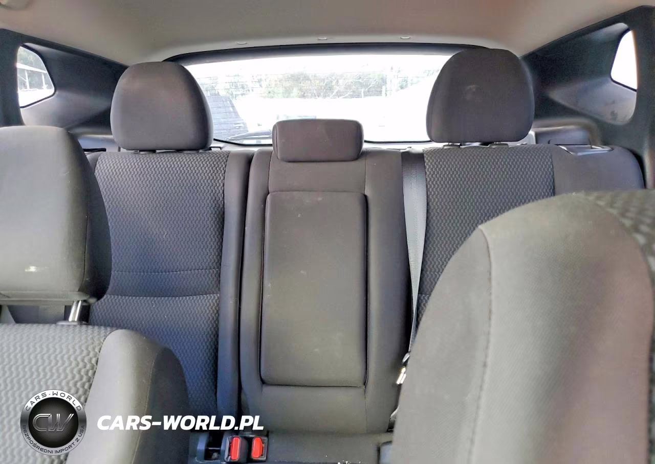 2019 Nissan Rogue Sport S VIN:JN1BJ1CR6KW333781 - 10