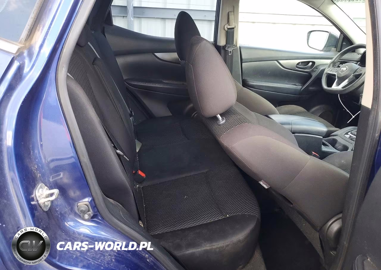 2019 Nissan Rogue Sport S VIN:JN1BJ1CR6KW333781 - 11