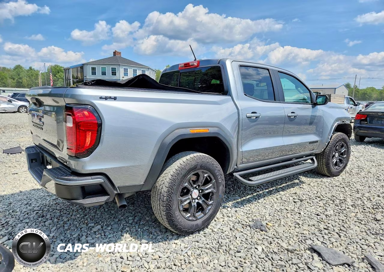 2023 GMC Canyon Elevation VIN:1GTP6BEKXP1144033 - 3