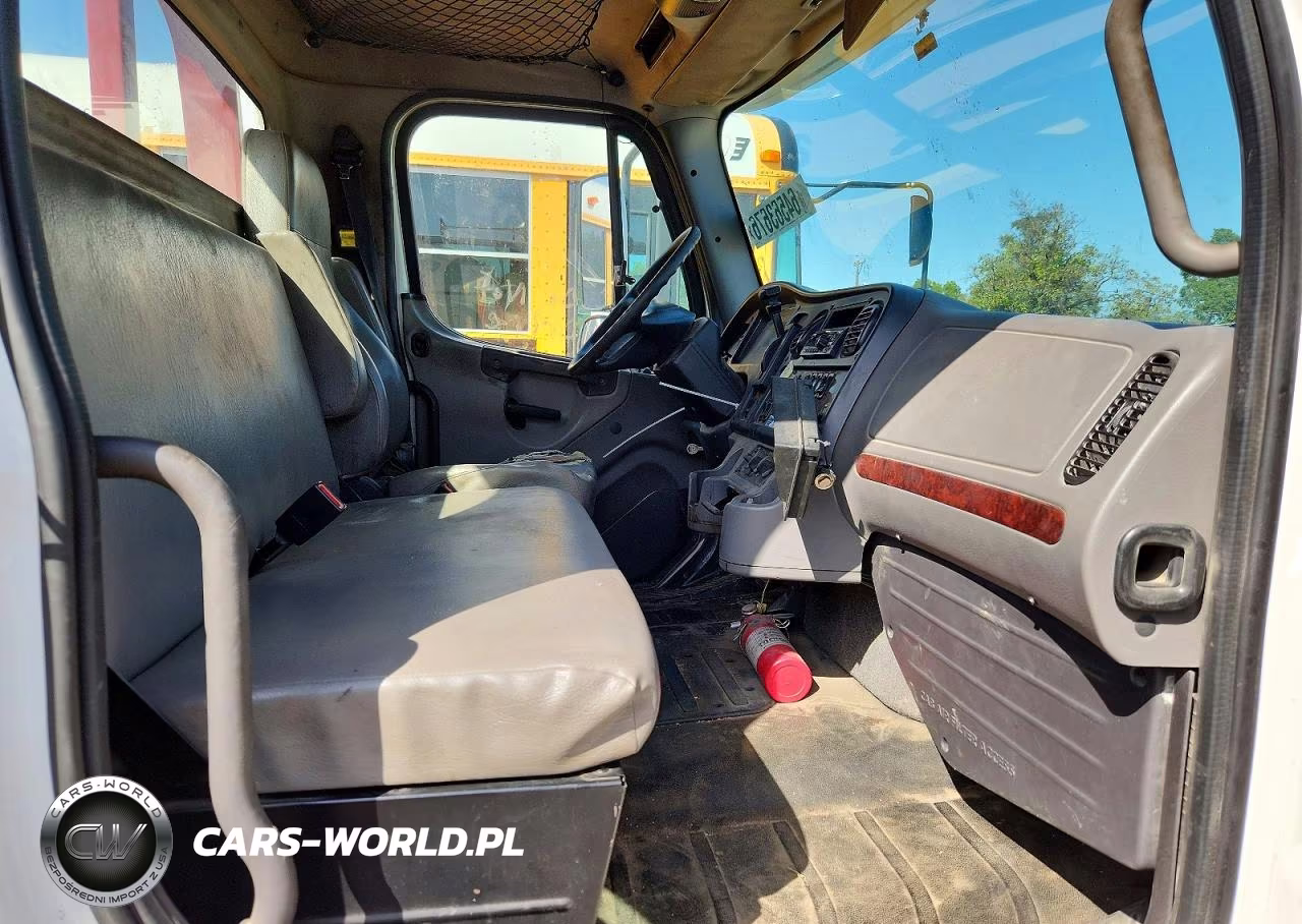 2018 Freightliner M2 106 Medium Duty VIN:1FVACWFC7JHJX2680 - 10