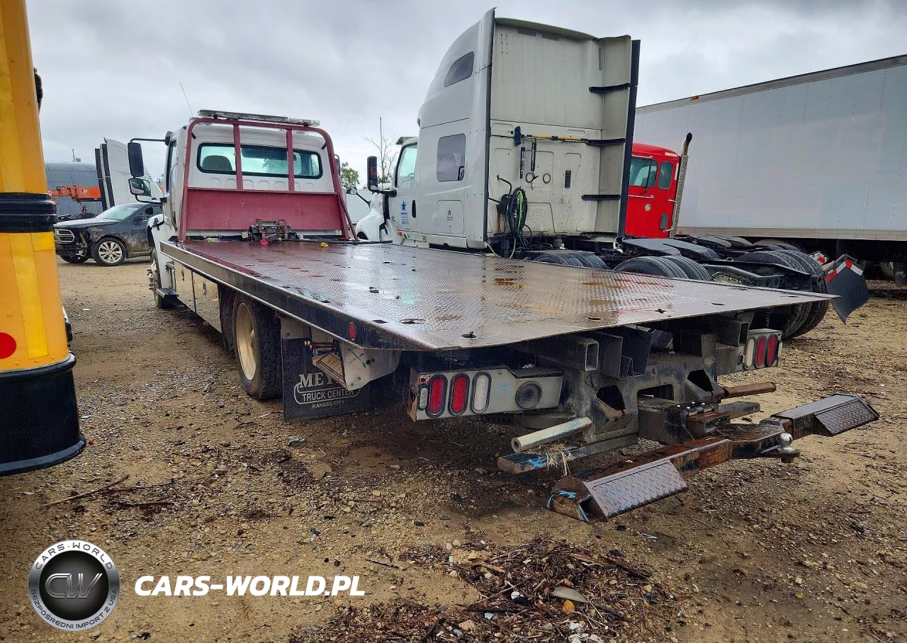 2018 Freightliner M2 106 Medium Duty VIN:1FVACWFC7JHJX2680 - 2
