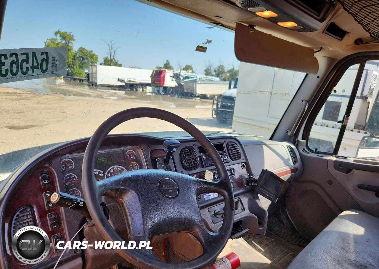 2018 Freightliner M2 106 Medium Duty VIN:1FVACWFC7JHJX2680 - 8