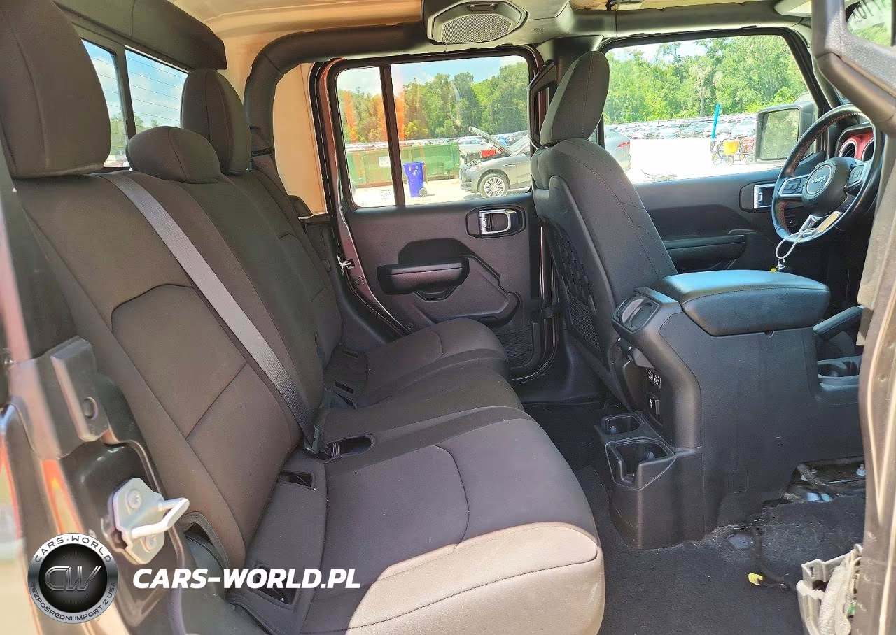 2021 Jeep Gladiator Rubicon VIN:1C6JJTBG4ML589112 - 10