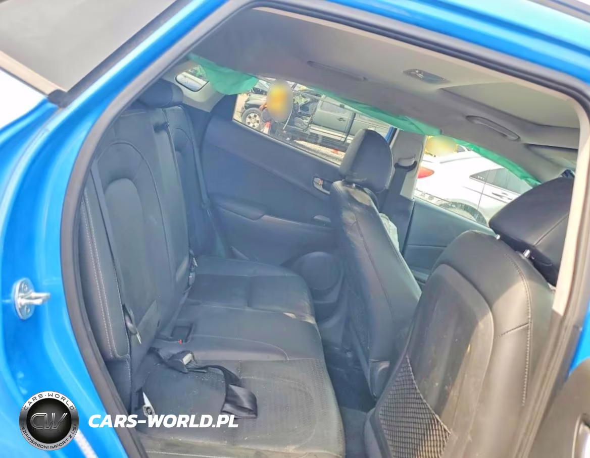 2018 Hyundai Kona Ultimate VIN:KM8K5CA52JU064665 - 10