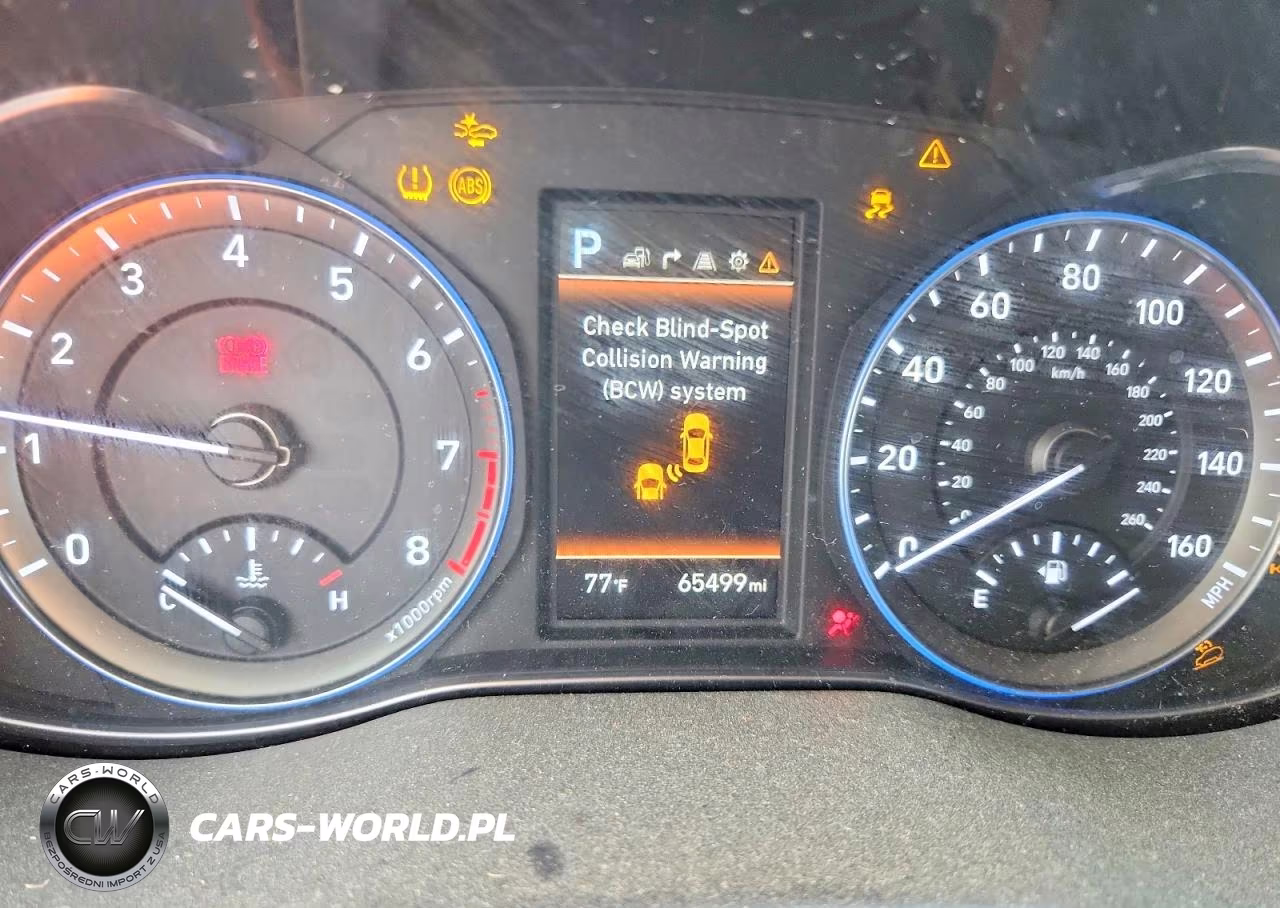 2018 Hyundai Kona Ultimate VIN:KM8K5CA52JU064665 - 9