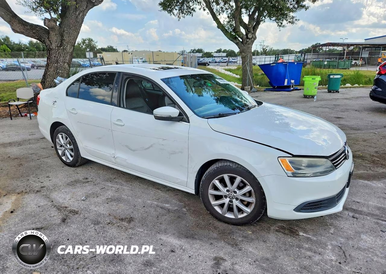 2014 Volkswagen Jetta Se VIN:3VWD17AJ4EM403303 - 4