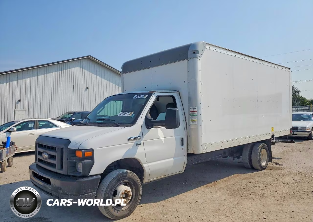 2014 Ford Econoline E350 Super Duty Cutaway Van – zdjęcie 1 z 12
