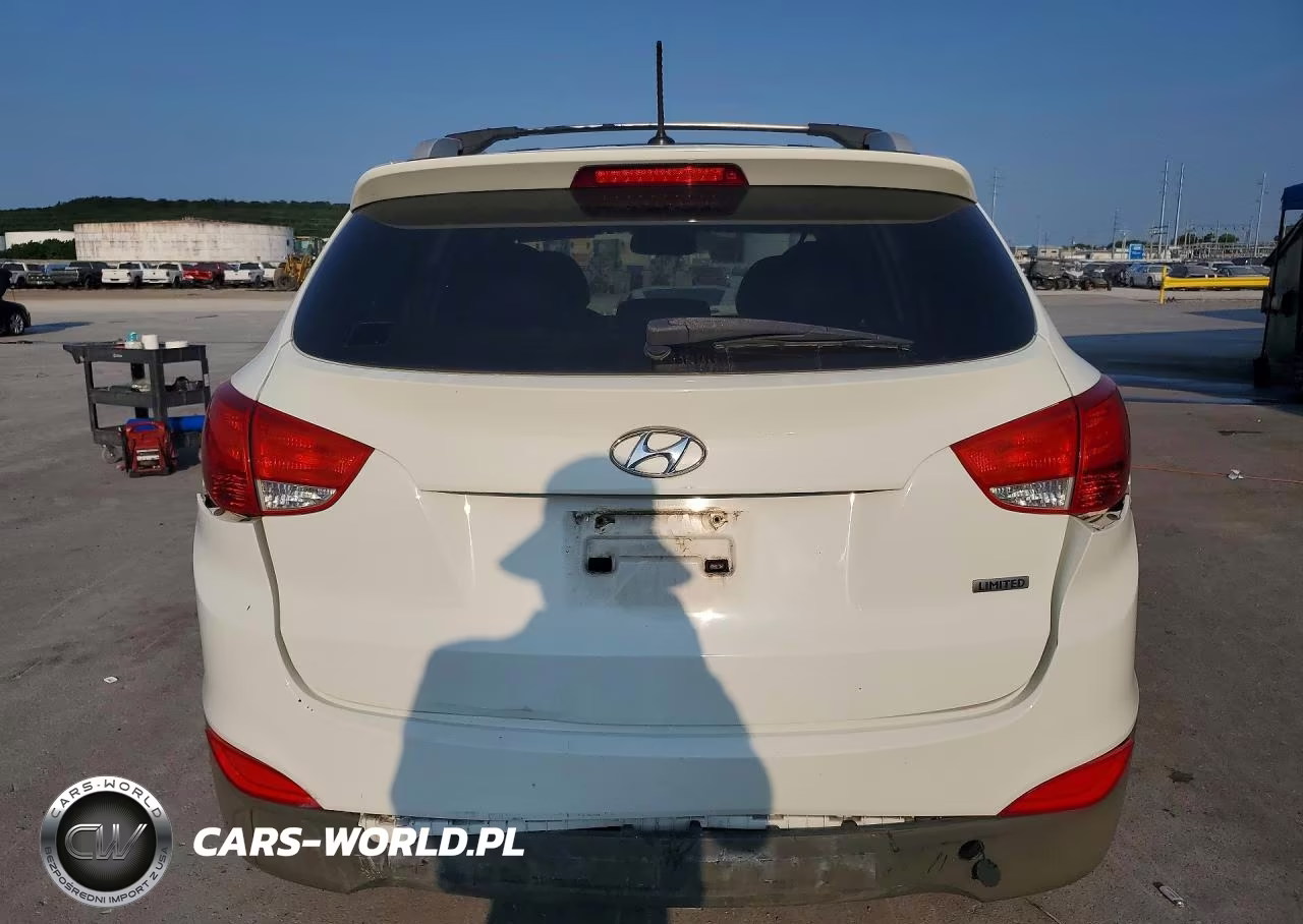 2012 Hyundai Tucson Limited VIN:KM8JU3AC7CU535533 - 6
