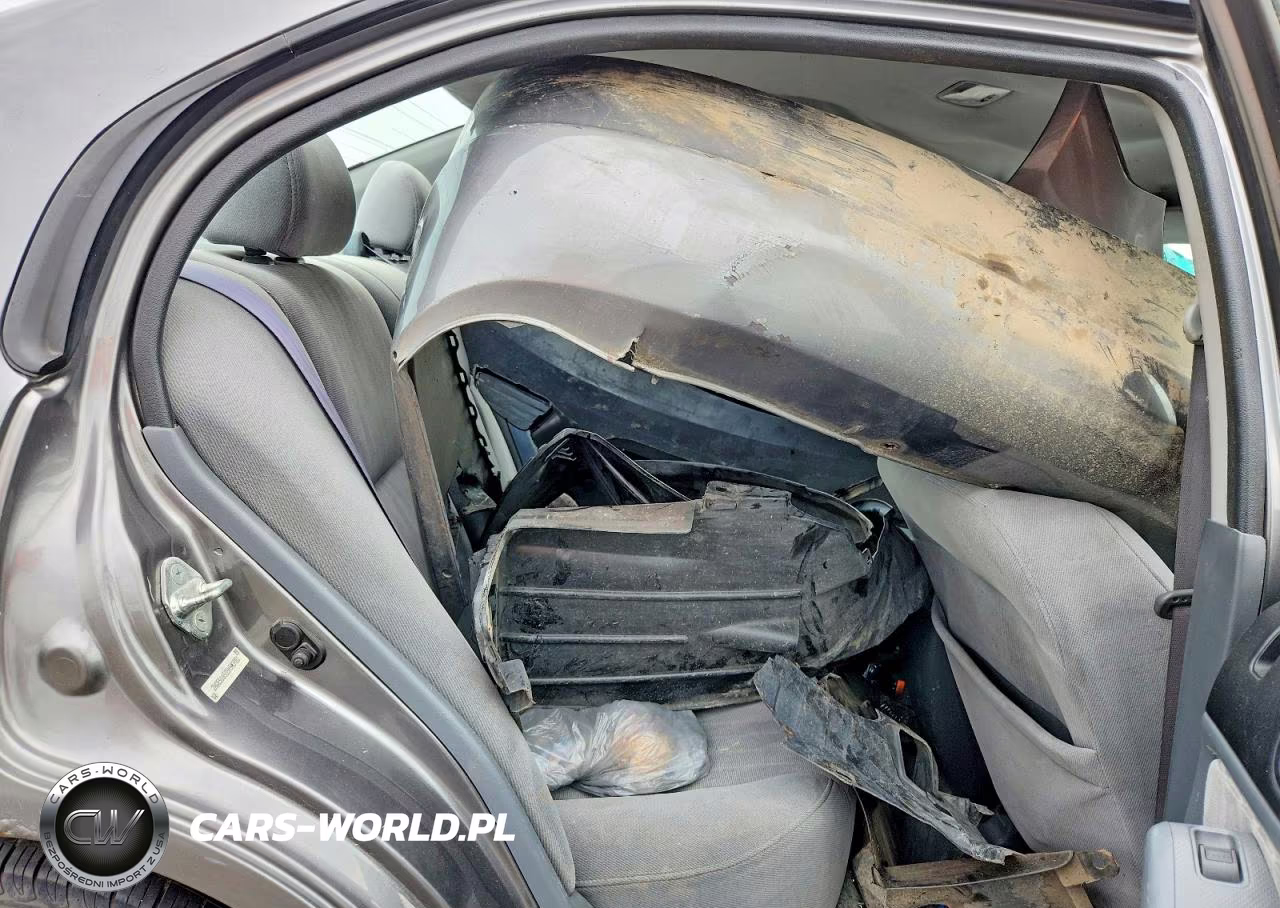 2005 Honda Civic VIN:2HGES16535H593981 - 10