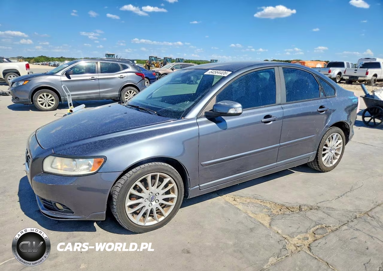 2011 Volvo S40 T5