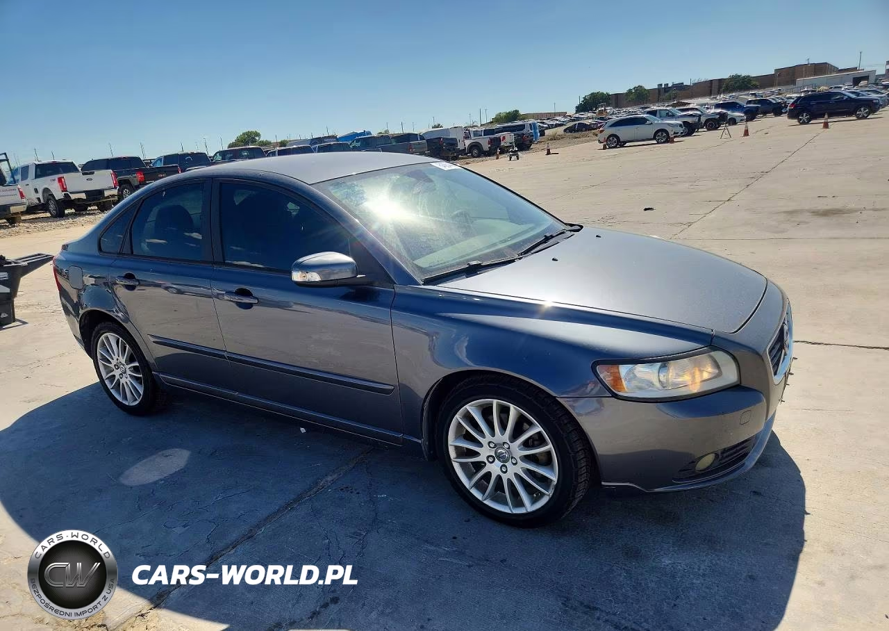 2011 Volvo S40 T5 VIN:YV1672MS1B2549916 - 4