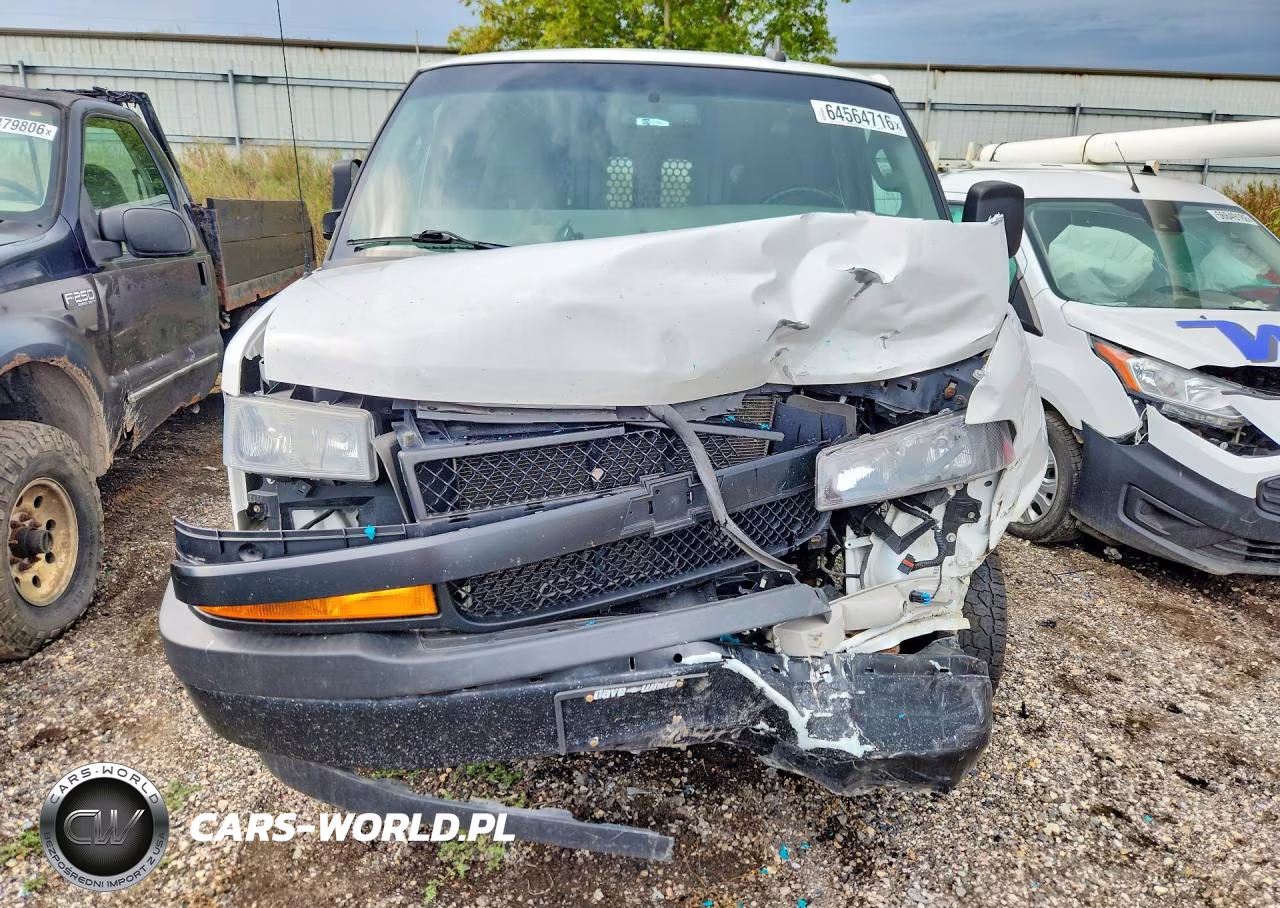 2019 Chevrolet Express G2500 VIN:1GCWGBFG3K1288776 - 5
