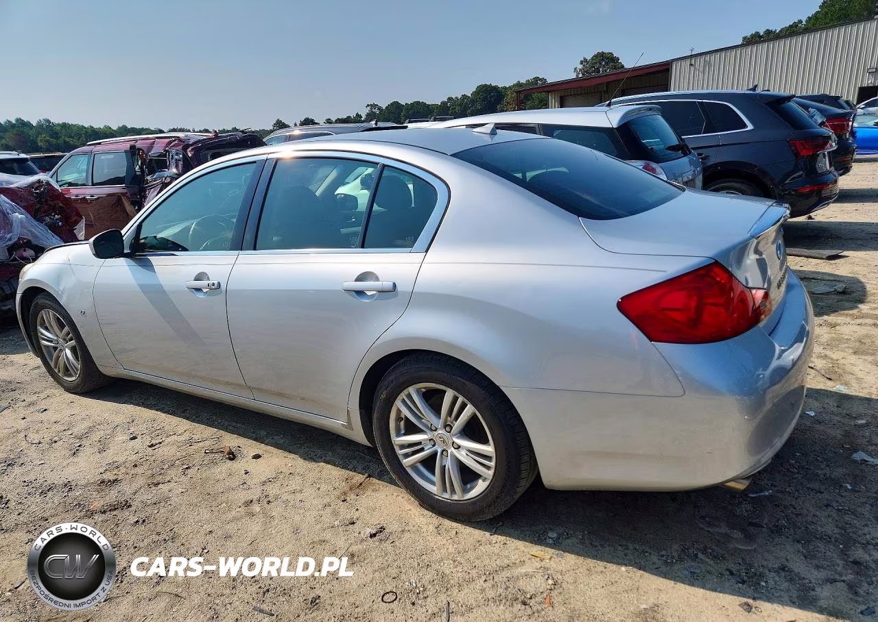 2015 Infiniti Q40 Base VIN:JN1CV6AP0FM580481 - 2
